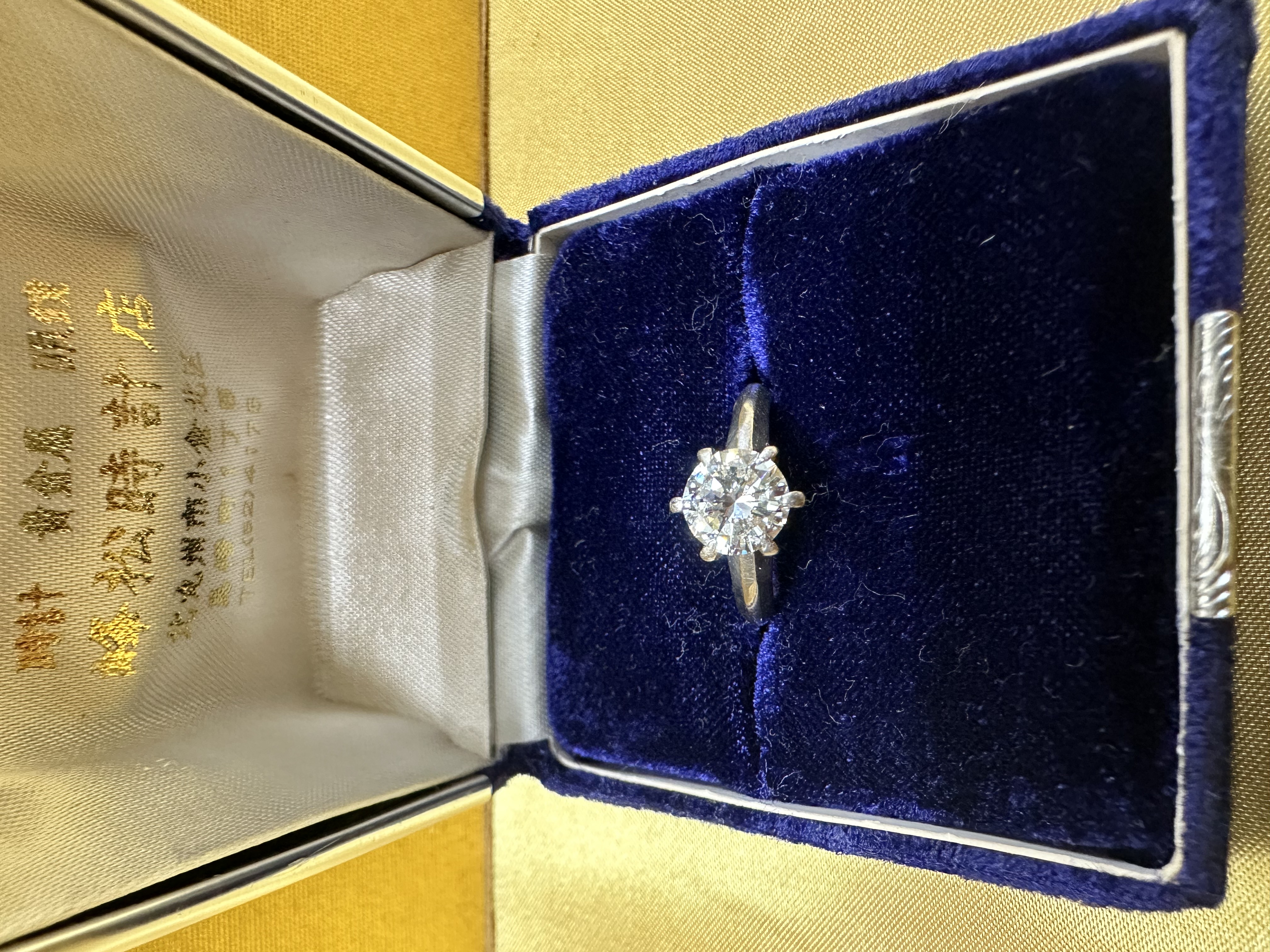 Pt900 ダイヤモンド1ct リング